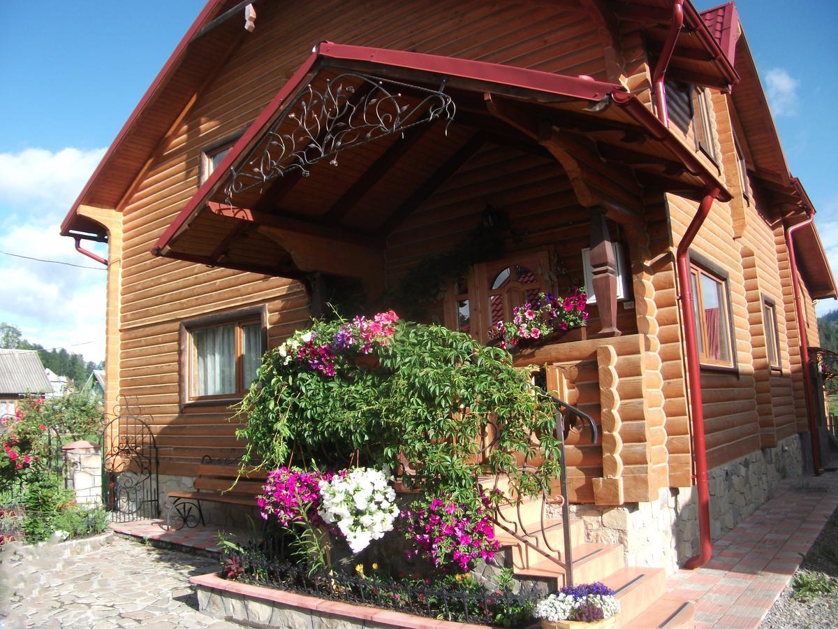 Karpatskyi Gomin Hotel Vorochta Buitenkant foto