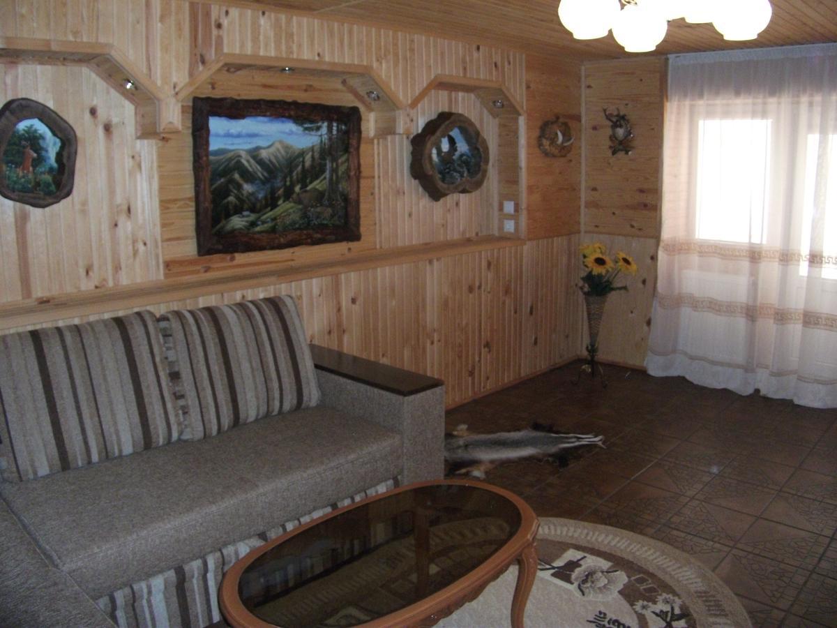 Karpatskyi Gomin Hotel Vorochta Buitenkant foto